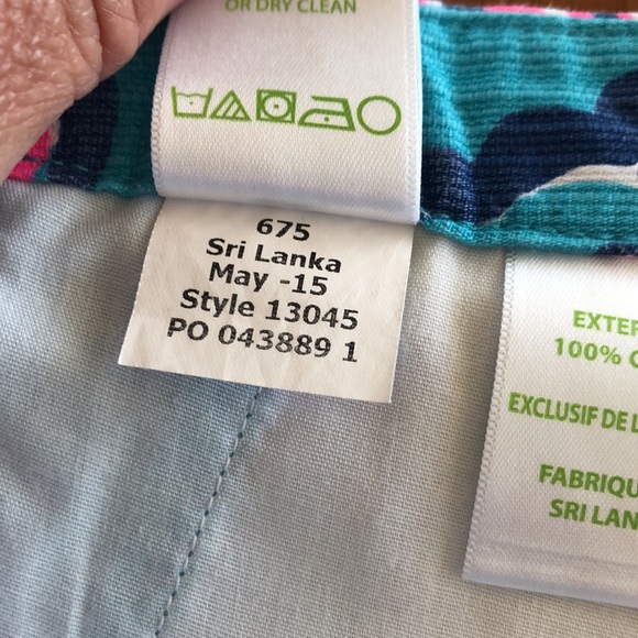 Lilly Pulitzer Magnolia Scallop Hem Side Zip Shorts in Private Island Sz 0-EUC - Picture 7 of 7